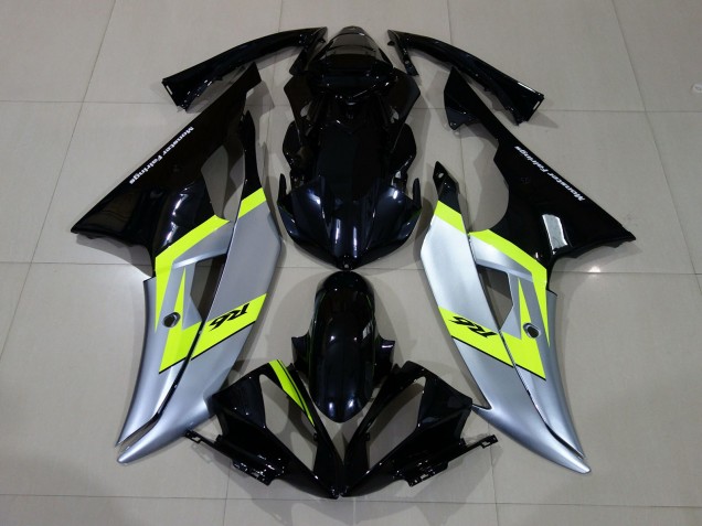 Shop Gloss Black & Silver Yamaha R6 Motorcycle Fairings 08-16